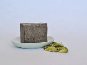 SAVON - Pointes d'Épicéa enrichi à l'huile de Neem & Huiles Essentielles